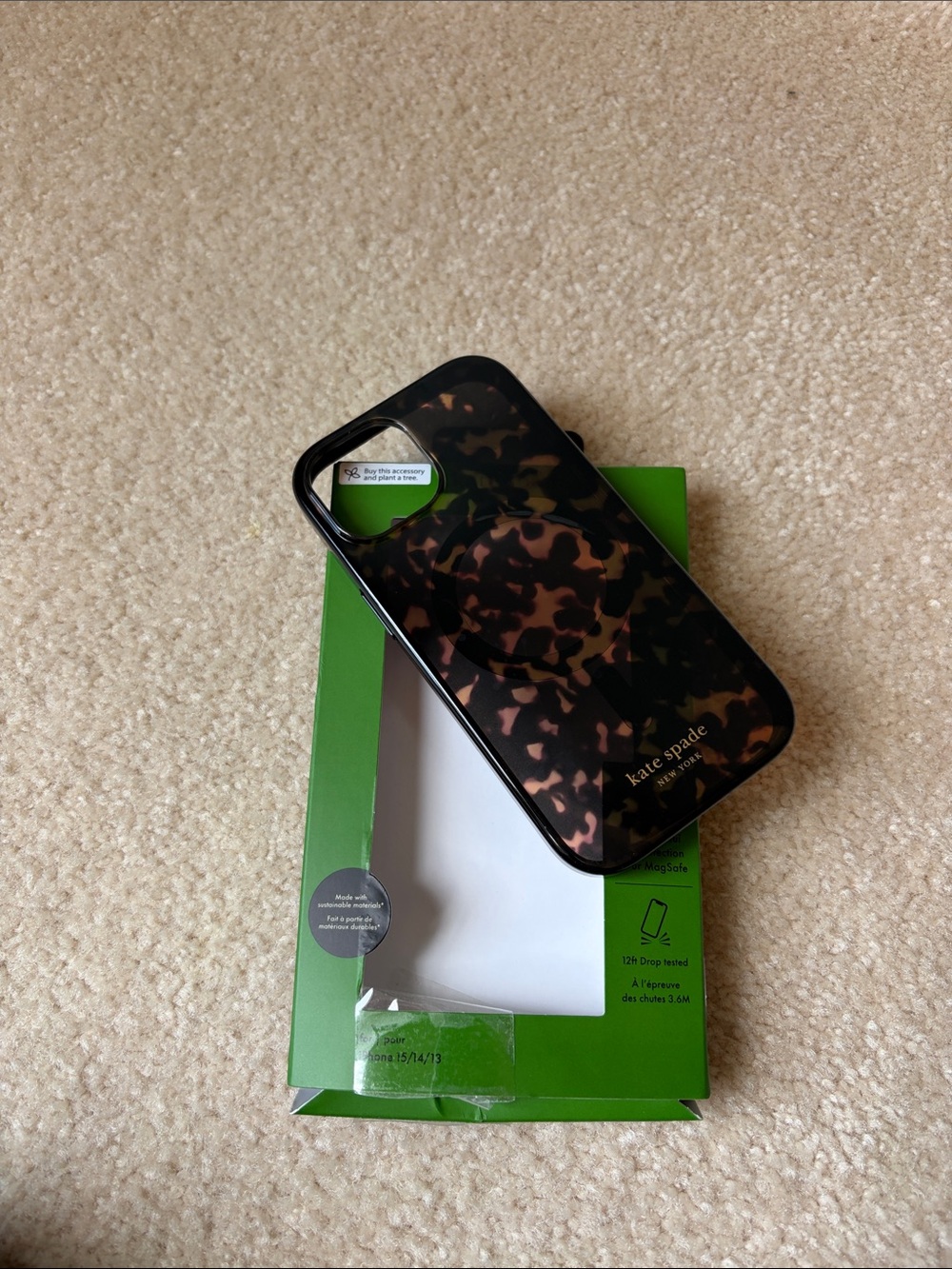 kate spade Tortoiseshell Pattern Phone Case in Black and Brown used